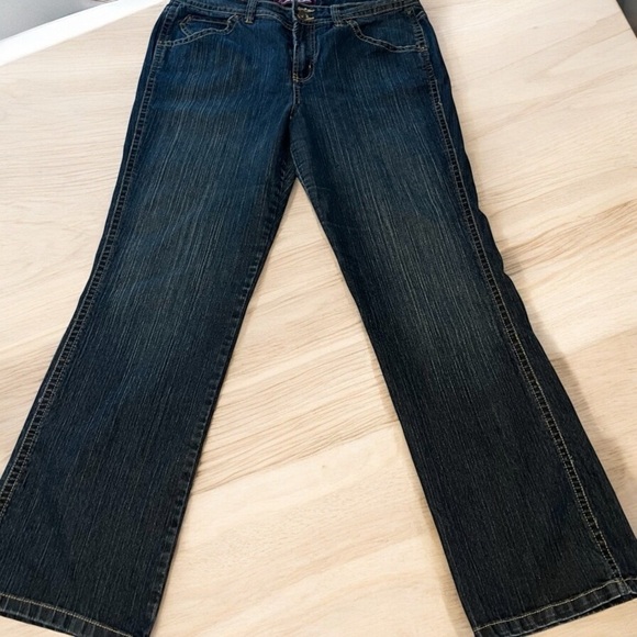 Gloria Vanderbilt Women's Dark Blue Bootcut Jeans – Size 14 – Comfortable & Flat - Picture 3 of 10